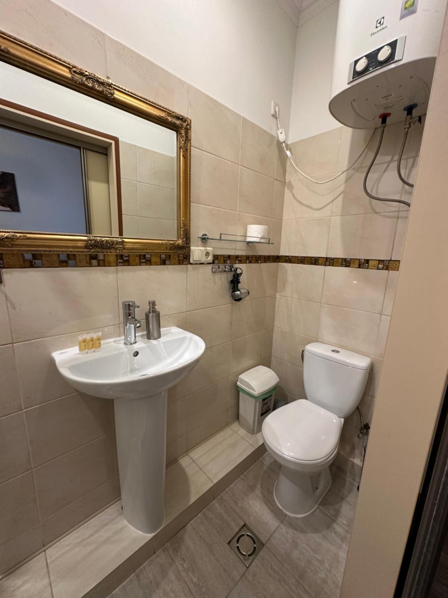 Nika Apart Hotel Riga Bagian luar foto